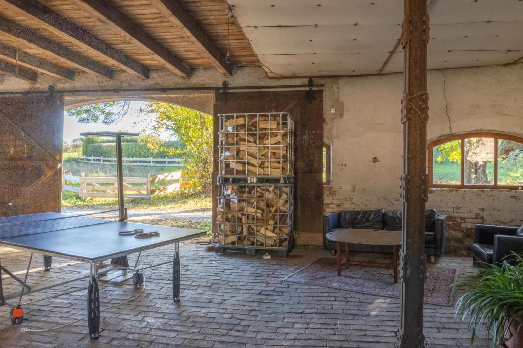Loft Apartment Mit Grosser Badewanne A Mugeln Exterior foto